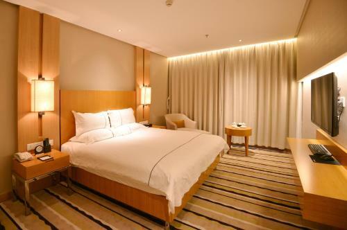 Wu Sheng Guan Holiday Hotel
