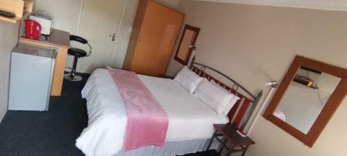 Hostal Pamy Guest Lodge