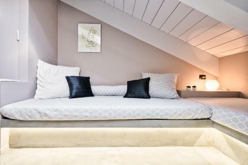 Acadamis Aparthotel - Suites & Junior Suites