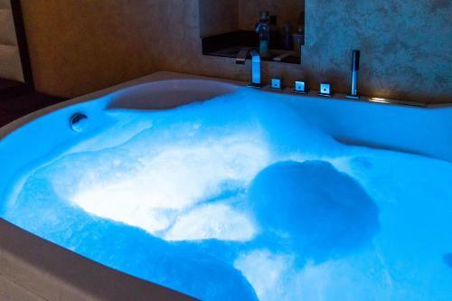 Apartamento Borgo San Paolo Stylish Apt With Jacuzzi