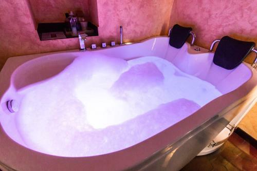 Apartamento Borgo San Paolo Stylish Apt With Jacuzzi