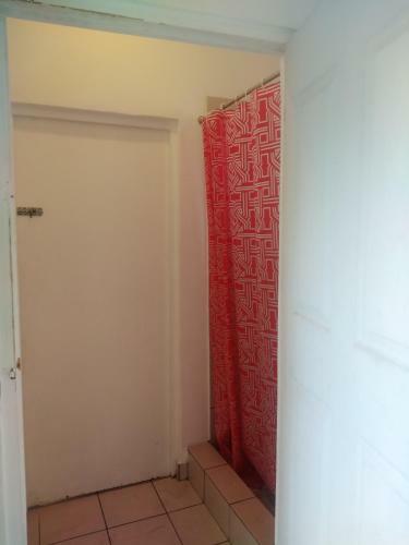 Hostal Lisokhanya Guesthouse