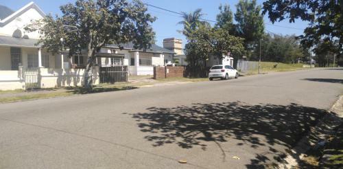 Hostal Lisokhanya Guesthouse