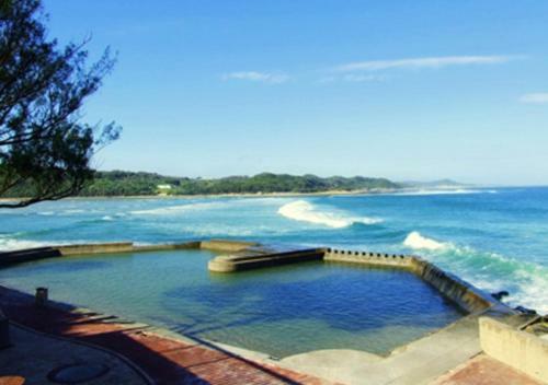 Bayview Seafront Apartment
