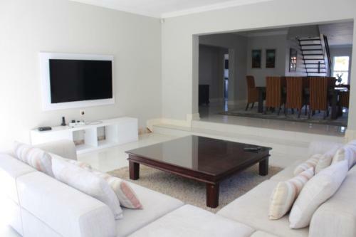 Jft Jewels B&B