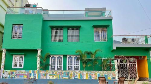 Zorba The 'buddha' Villa