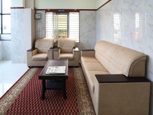 Hotel Staymaker Guru Comforts Belur