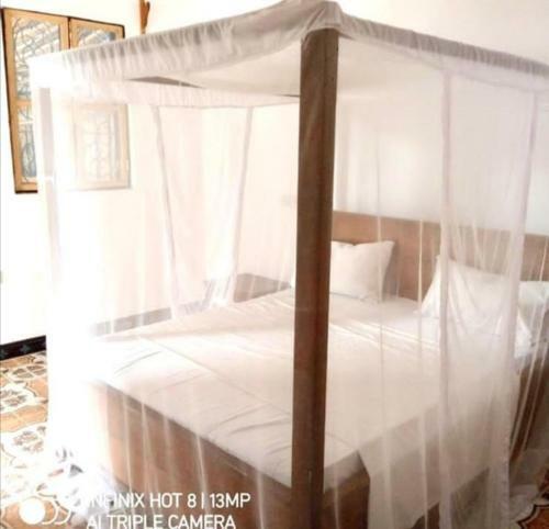 Bed & Breakfast Bahati Njema