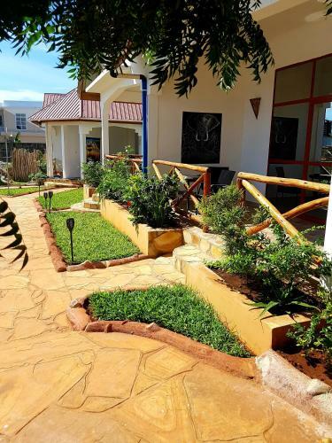 Bed & Breakfast Mimi Na Wewe Villa