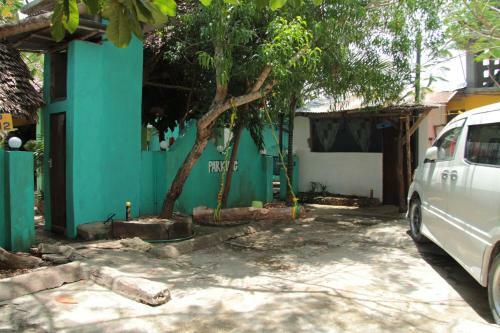 Hostal Nungwi Backpacker Apartments