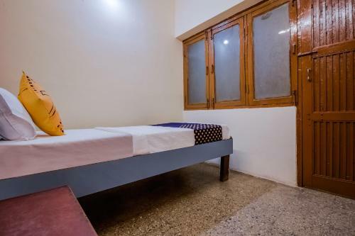 Spot On 65460 Hotel Gulmohar