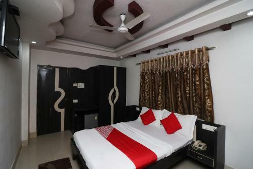 Oyo 29064 Hotel Sai International