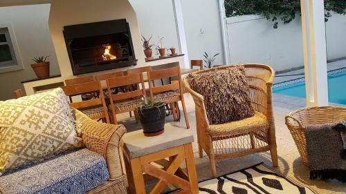 Hostal Franschhoek Village House