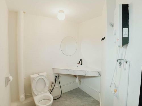 Aurora Court Service Apartment