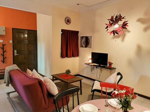 Aurora Court Service Apartment