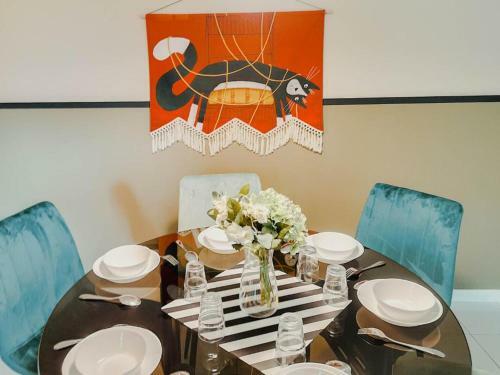 Aurora Court Service Apartment