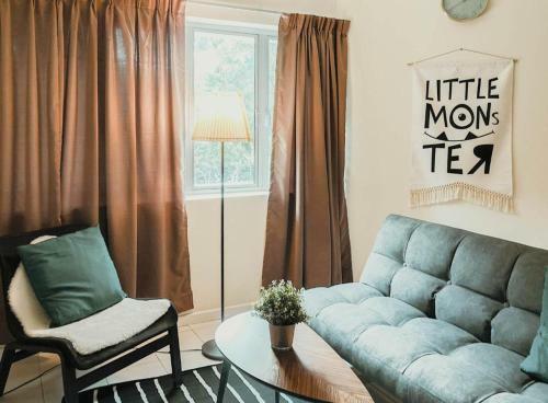 Aurora Court Service Apartment