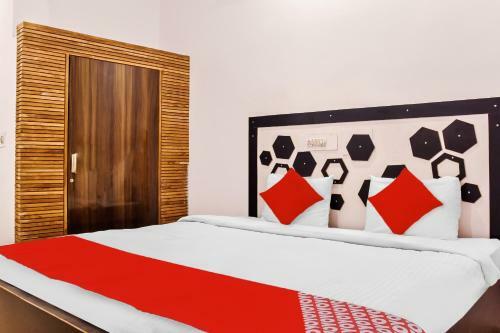 Oyo Flagship 83378 Hotel Lavasa