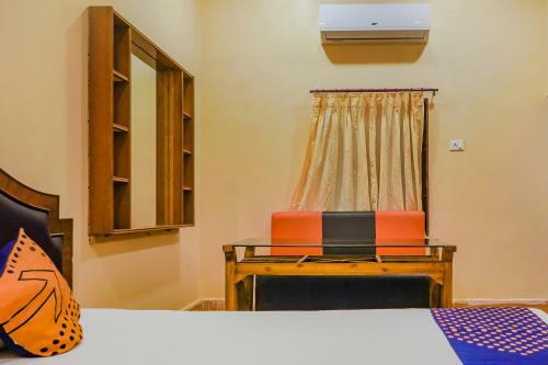 Spot On 81888 Hotel Meghdoot