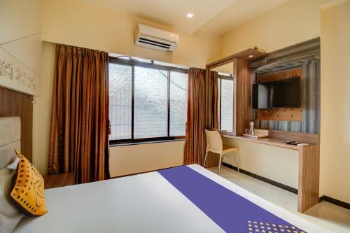 Hotel Spot On 68688 Royal Guest House