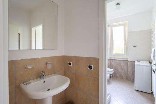 Apartamento Como Lake Nest - Studio With Garden