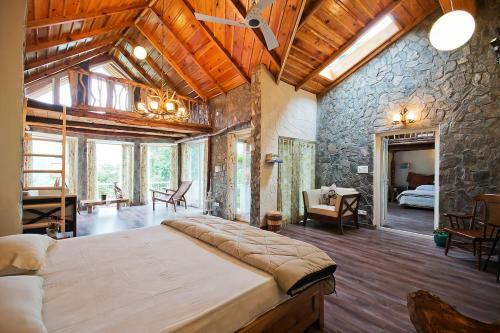 Eko Stay - Winterfell Villa