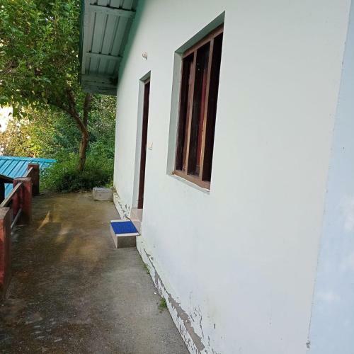 Cottage In Lagoon Camp