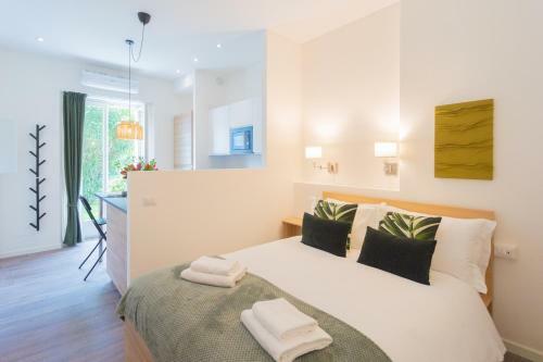 Enchanted Como Lake - Tremezzo Apartments By Rent All Como
