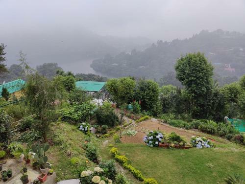 Narayana Lake Hide Out