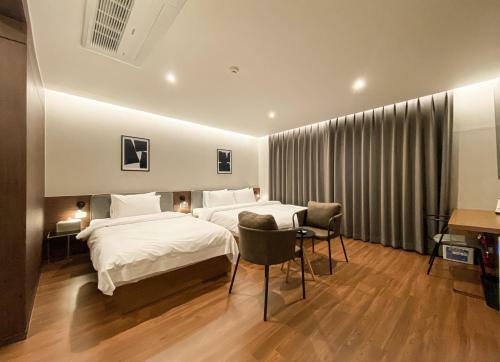 Hotel Mars