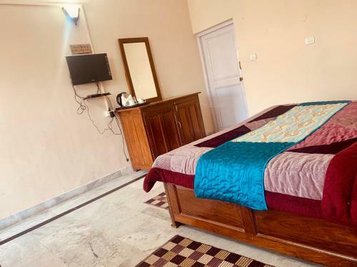 Hotel Lake Retreat Bhimtal, Nainital