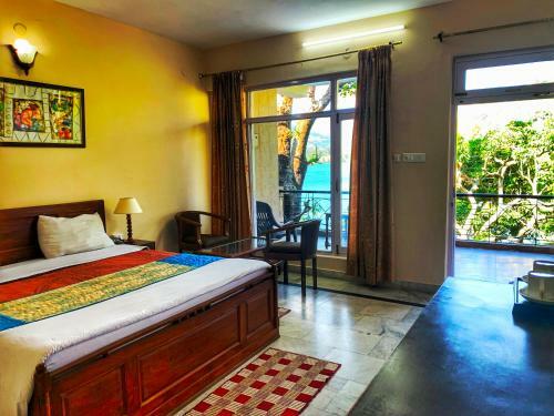 Hotel Lake Retreat Bhimtal, Nainital