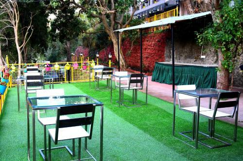Hotel Lake Retreat Bhimtal, Nainital