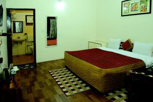 Hotel Lake Retreat Bhimtal, Nainital