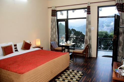 Hotel Lake Retreat Bhimtal, Nainital