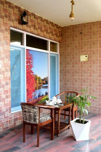 Hotel Lake Retreat Bhimtal, Nainital