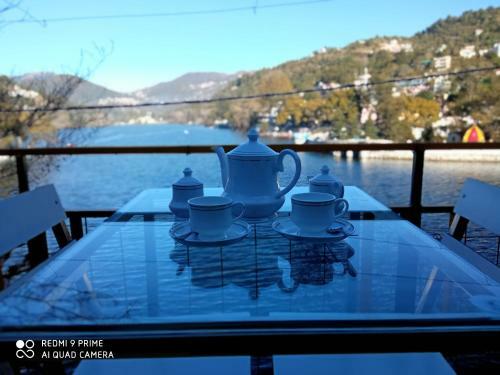 Hotel Lake Retreat Bhimtal, Nainital