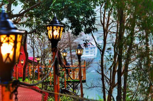 Hotel Lake Retreat Bhimtal, Nainital