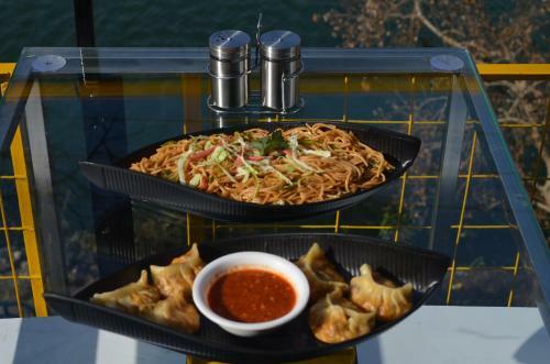 Hotel Lake Retreat Bhimtal, Nainital