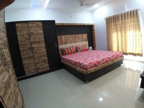 Sahjanand Home Stay