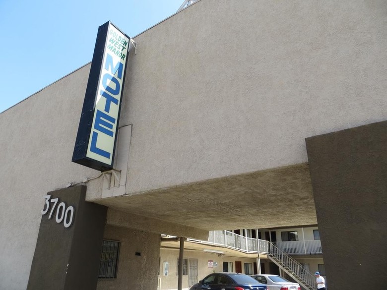 Golden West Manor Motel