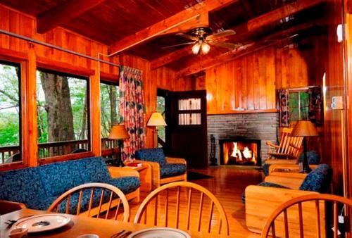 Tygart Lake Lodge