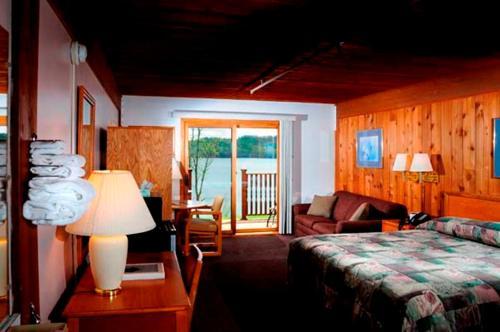 Tygart Lake Lodge