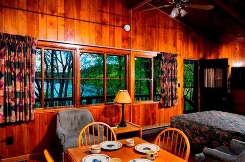 Tygart Lake Lodge
