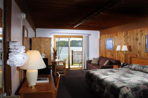 Tygart Lake Lodge