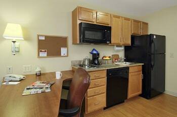 Hotel Candlewood Suites Norfolk Airport