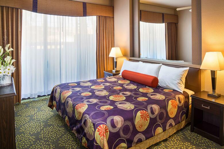 Hotel London Bridge Resort