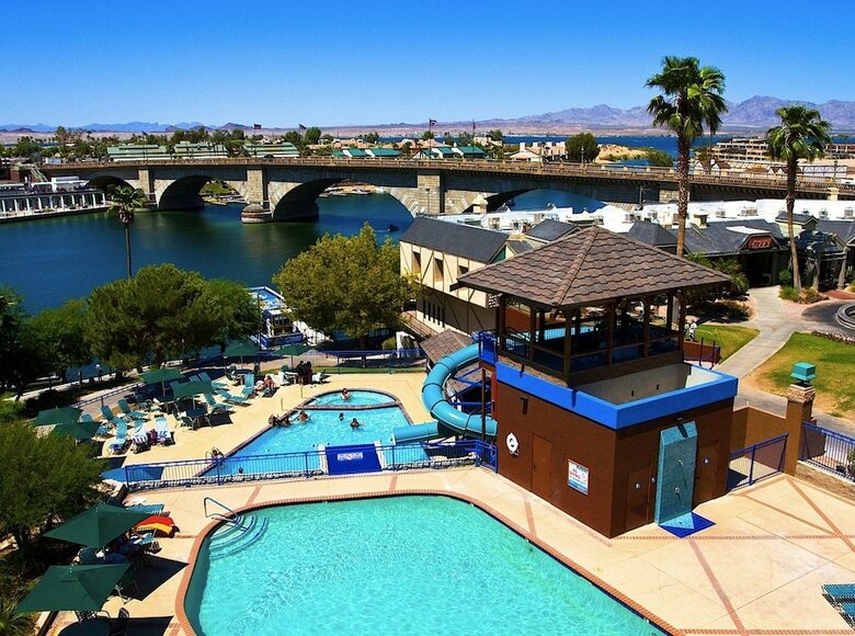 Hotel London Bridge Resort