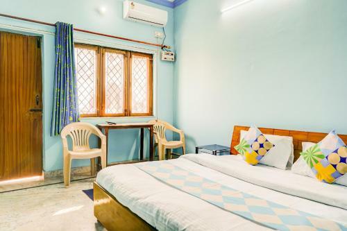 Hostal Oyo 77960 Hotel Arsh International