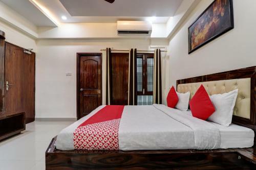 Oyo 30849 Hotel Natraj Inn